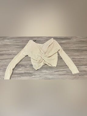 moon & madison Beige Twist-Front Knit Crop Top